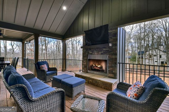 7 Fairview Trail, Morganton, GA 30560