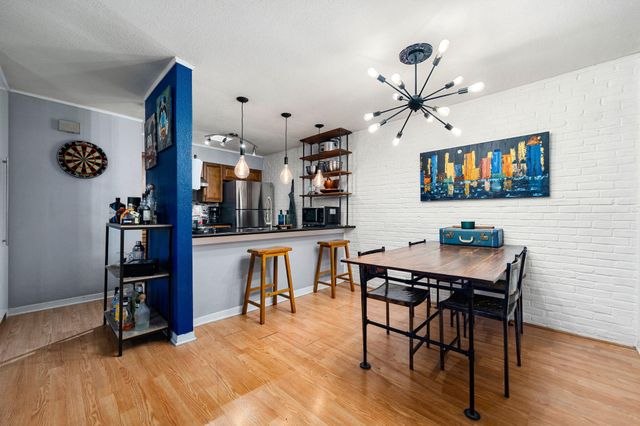 2615 Marilee Lane 2, Houston, TX 77057