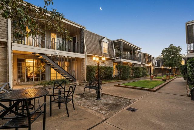 2615 Marilee Lane 2, Houston, TX 77057