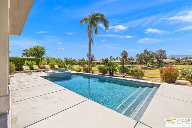 38 Calle Del Norte, Rancho Mirage, CA 92270