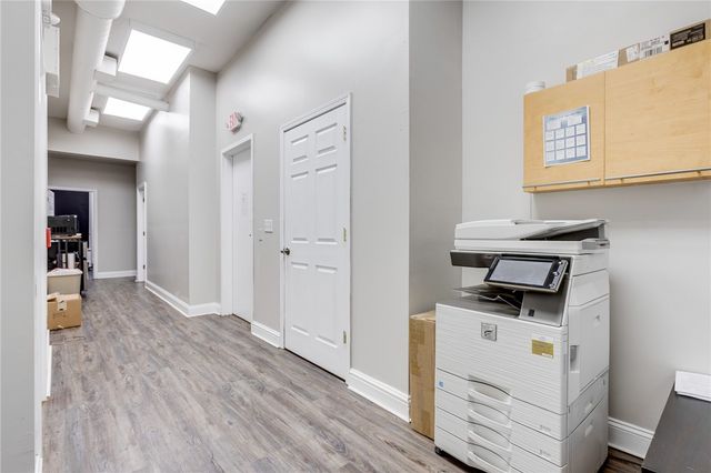 70 S 12th St, South Side, PA 15203