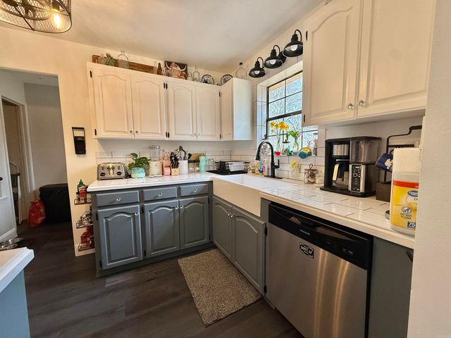 814 Canterbury Street, Benton, AR 71015