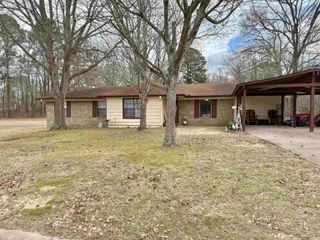 814 Canterbury Street, Benton, AR 71015