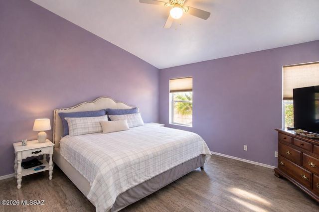 981 W Turnstone Place, Tucson, AZ 85737
