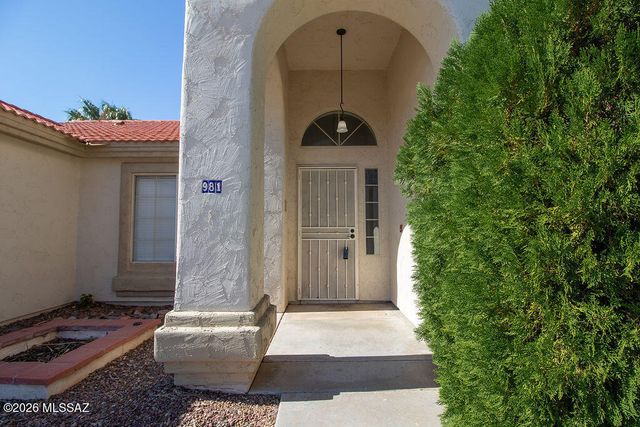 981 W Turnstone Place, Tucson, AZ 85737