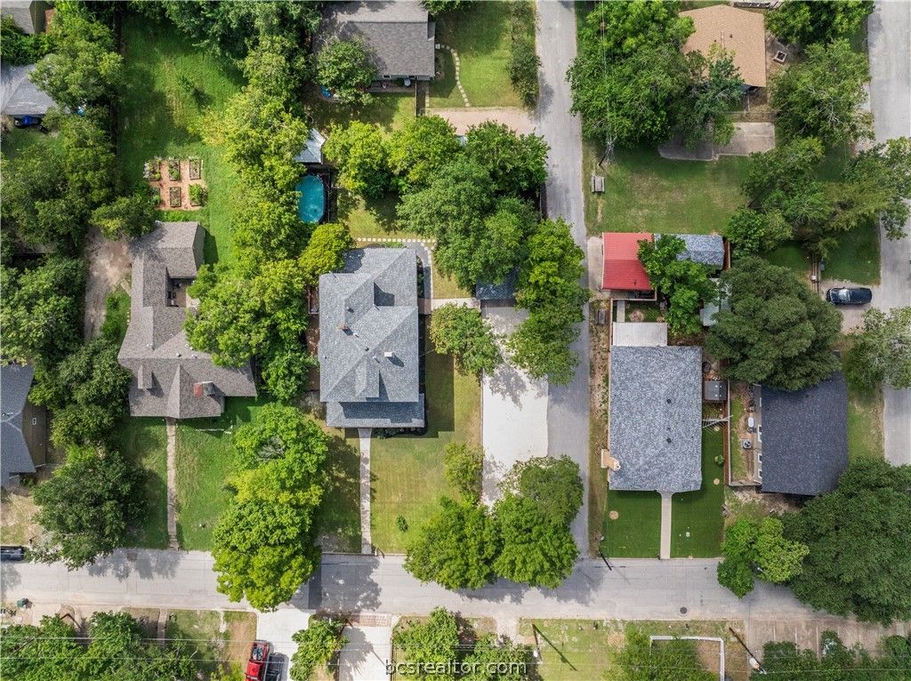 307 South Haswell Drive, Bryan, TX 77803 — photo 5