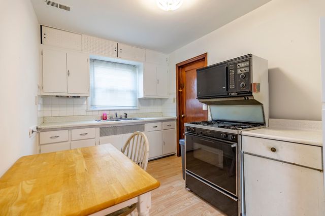 2392 Wheeler Street, Gary, IN 46406