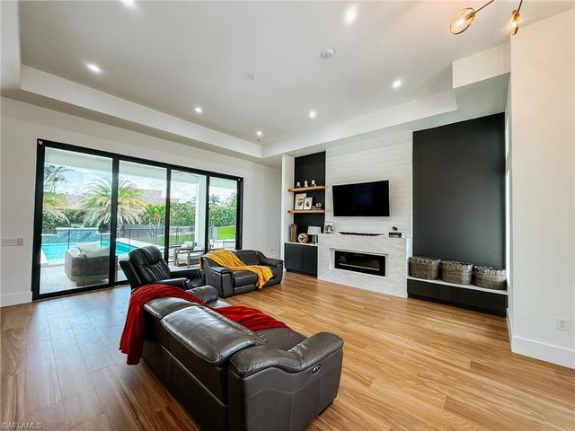 1702 Ludlow RD, Marco Island, FL 34145