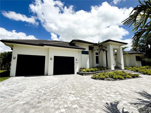 1702 Ludlow RD, Marco Island, FL 34145