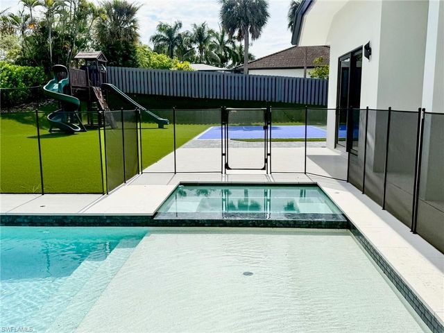1702 Ludlow RD, Marco Island, FL 34145
