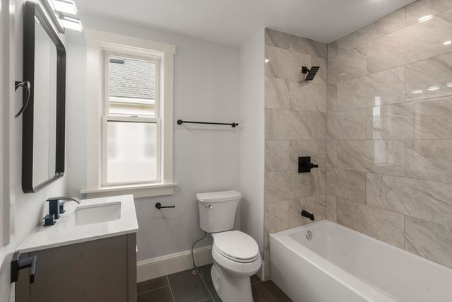 32 Manning St 2, Medford, MA 02155