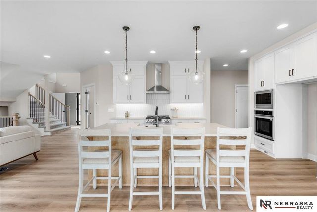 12616 S 78th Avenue, Papillion, NE 68046