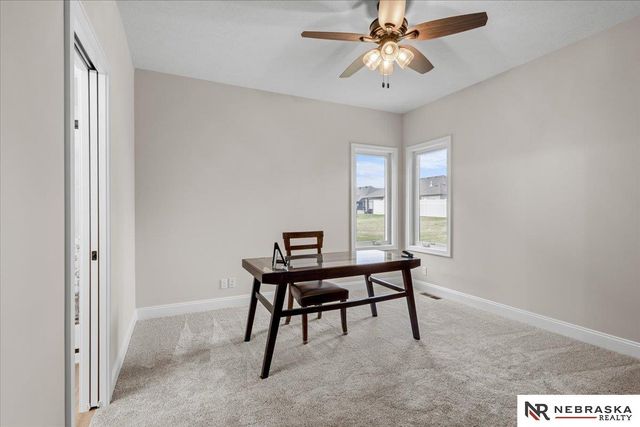 12616 S 78th Avenue, Papillion, NE 68046