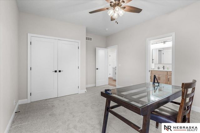 12616 S 78th Avenue, Papillion, NE 68046