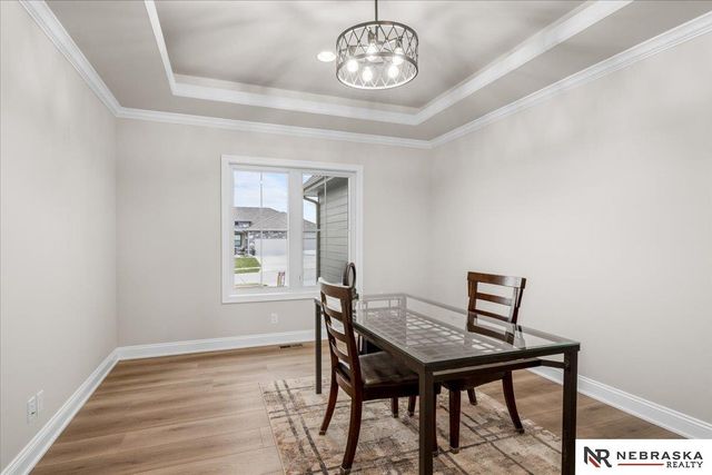 12616 S 78th Avenue, Papillion, NE 68046