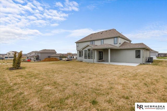 12616 S 78th Avenue, Papillion, NE 68046