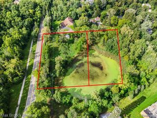 4769 Halsted Road, West Bloomfield Charter Township, MI 48323