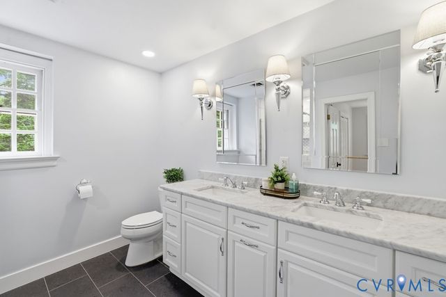 2720 Kenbury Rd, Richmond, VA 23225