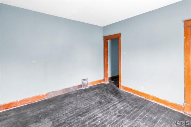 532 N 27th Street, East St Louis, IL 62205