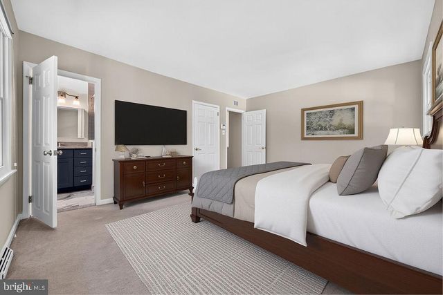 840 PEMBROKE RD, Rydal, PA 19046