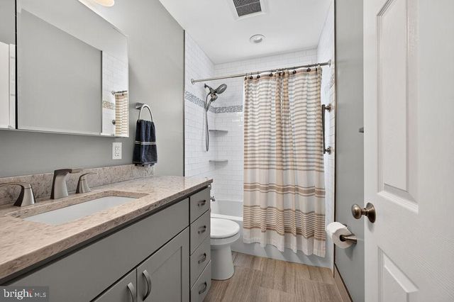 840 PEMBROKE RD, Rydal, PA 19046