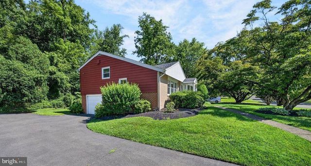 840 PEMBROKE RD, Rydal, PA 19046