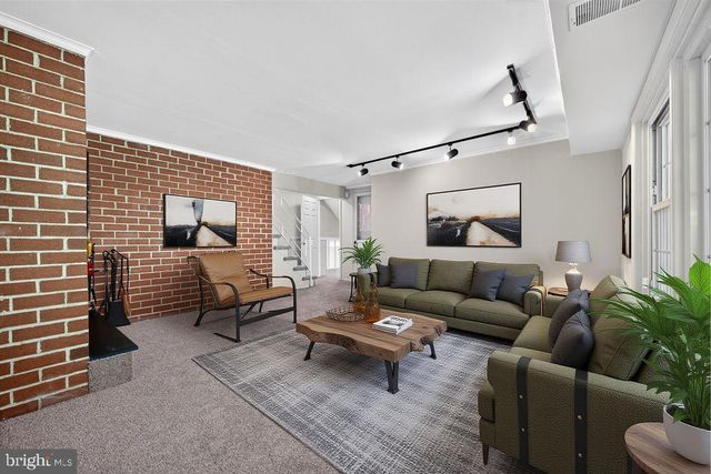 840 PEMBROKE RD, Rydal, PA 19046