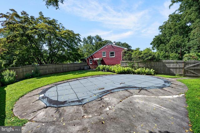 840 PEMBROKE RD, Rydal, PA 19046