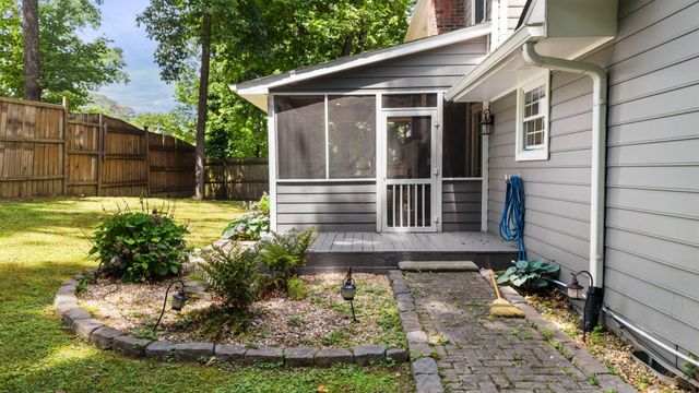 2081 NW Valley Hills Lane NW, Cleveland, TN 37311