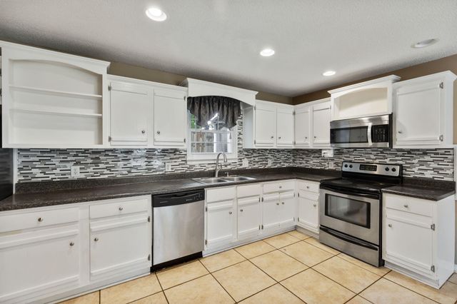 2081 NW Valley Hills Lane NW, Cleveland, TN 37311