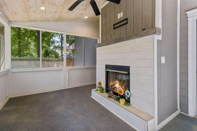 2081 NW Valley Hills Lane NW, Cleveland, TN 37311