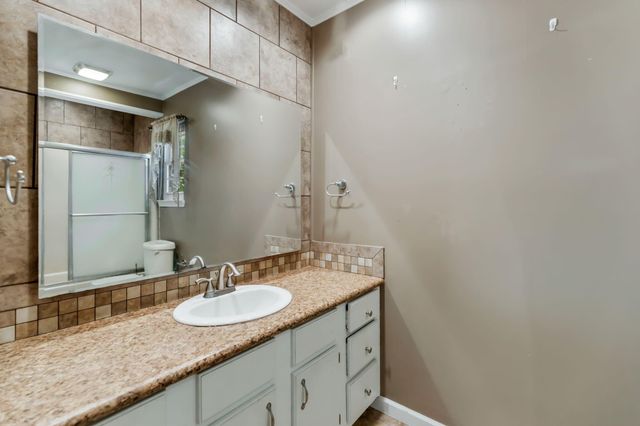 2081 NW Valley Hills Lane NW, Cleveland, TN 37311