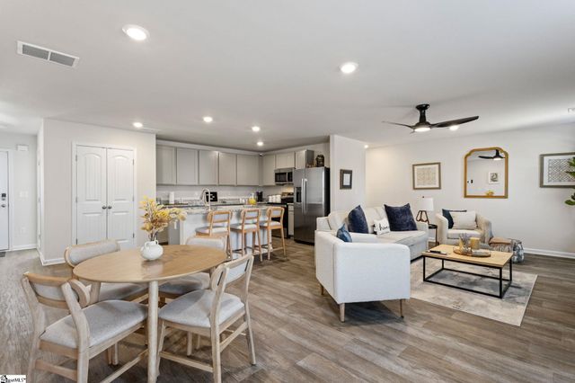 105 Green Pasture Road, Fountain Inn, SC 29664