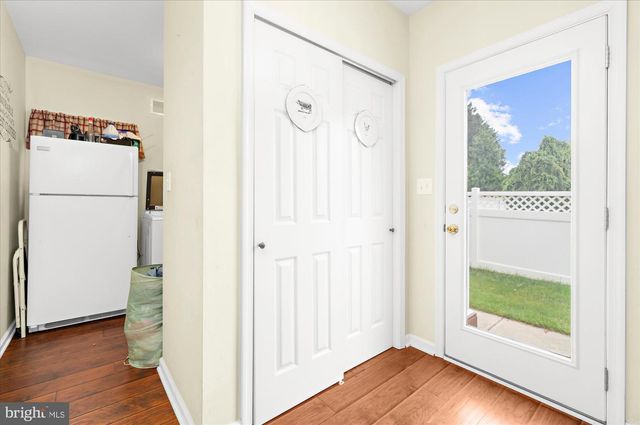34 BUTTERNUT DR, Hatboro, PA 19040