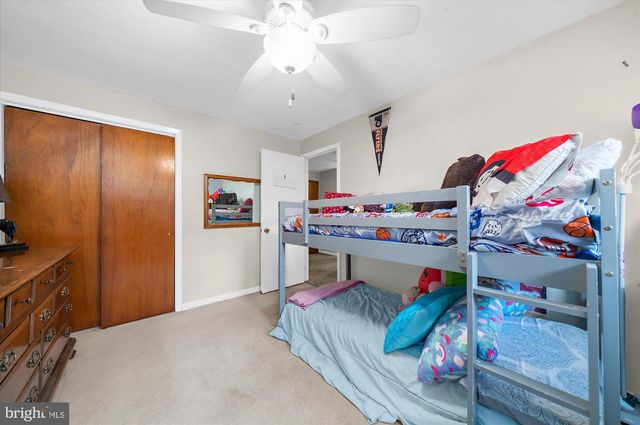 34 BUTTERNUT DR, Hatboro, PA 19040
