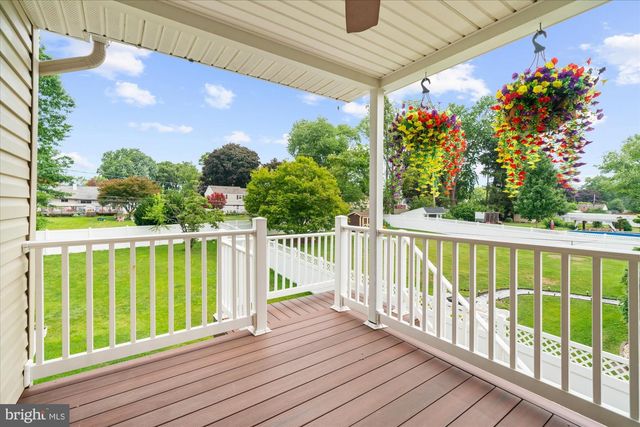 34 BUTTERNUT DR, Hatboro, PA 19040