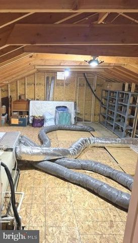 34 BUTTERNUT DR, Hatboro, PA 19040