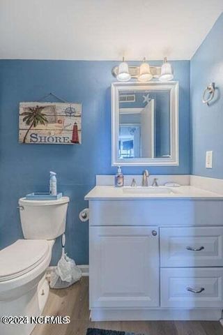 2000 New River Inlet Road 1109, North Topsail Beach, NC 28460