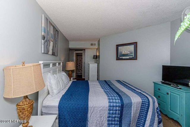 2000 New River Inlet Road 1109, North Topsail Beach, NC 28460