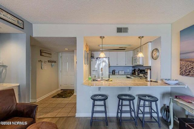 2000 New River Inlet Road 1109, North Topsail Beach, NC 28460
