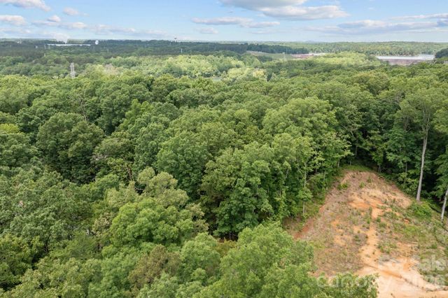 1607 Hart Road, Charlotte, NC 28214