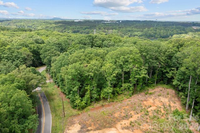 1607 Hart Road, Charlotte, NC 28214