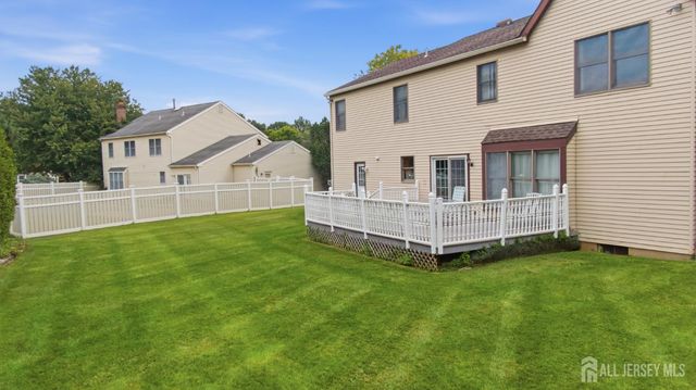 4 Victoria Way, South Brunswick, NJ 08824