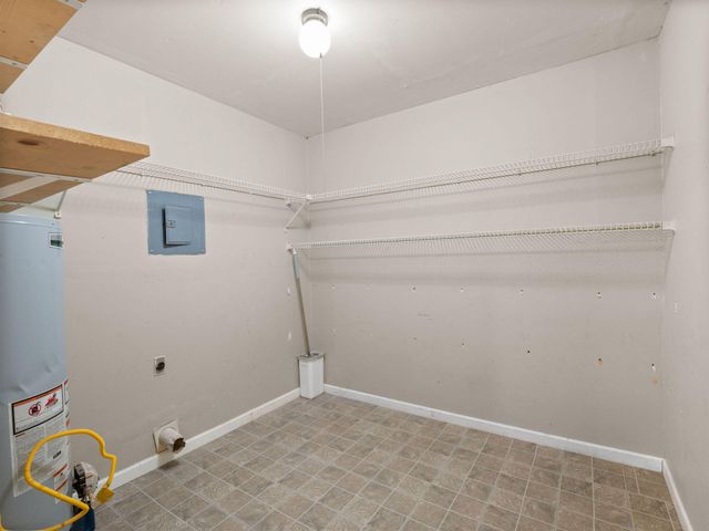 305 IVY STREET, New Llano, LA 71461