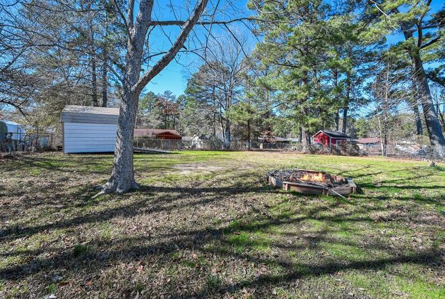 305 IVY STREET, New Llano, LA 71461
