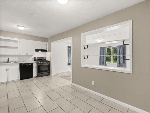 305 IVY STREET, New Llano, LA 71461