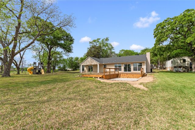 109 Arrow Way, Gun Barrel City, TX 75156