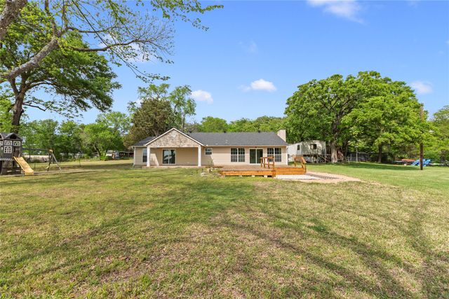 109 Arrow Way, Gun Barrel City, TX 75156