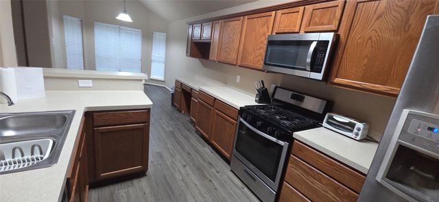 22730 Hearthstone Hill Lane, Spring, TX 77373