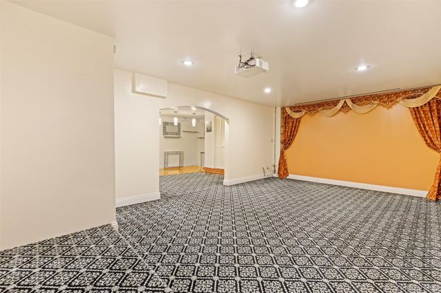 13 Mesa Place, Nanuet, NY 10954